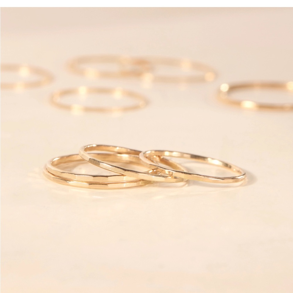 Catbird Classic Hammered Rose Gold Ring - Size 6 - Picture 5 of 7
